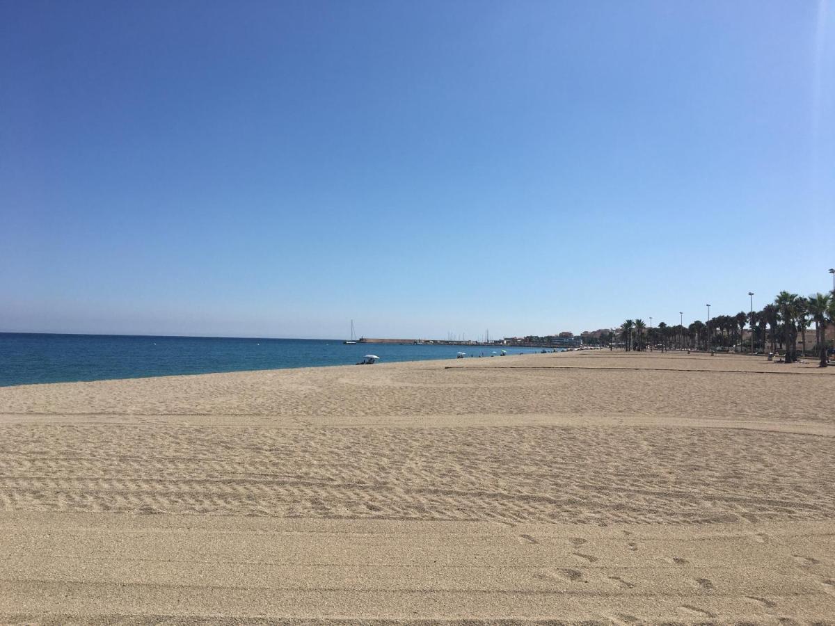 Atico Almeria. Paseo Maritimo Roquetas De Mar Kültér fotó